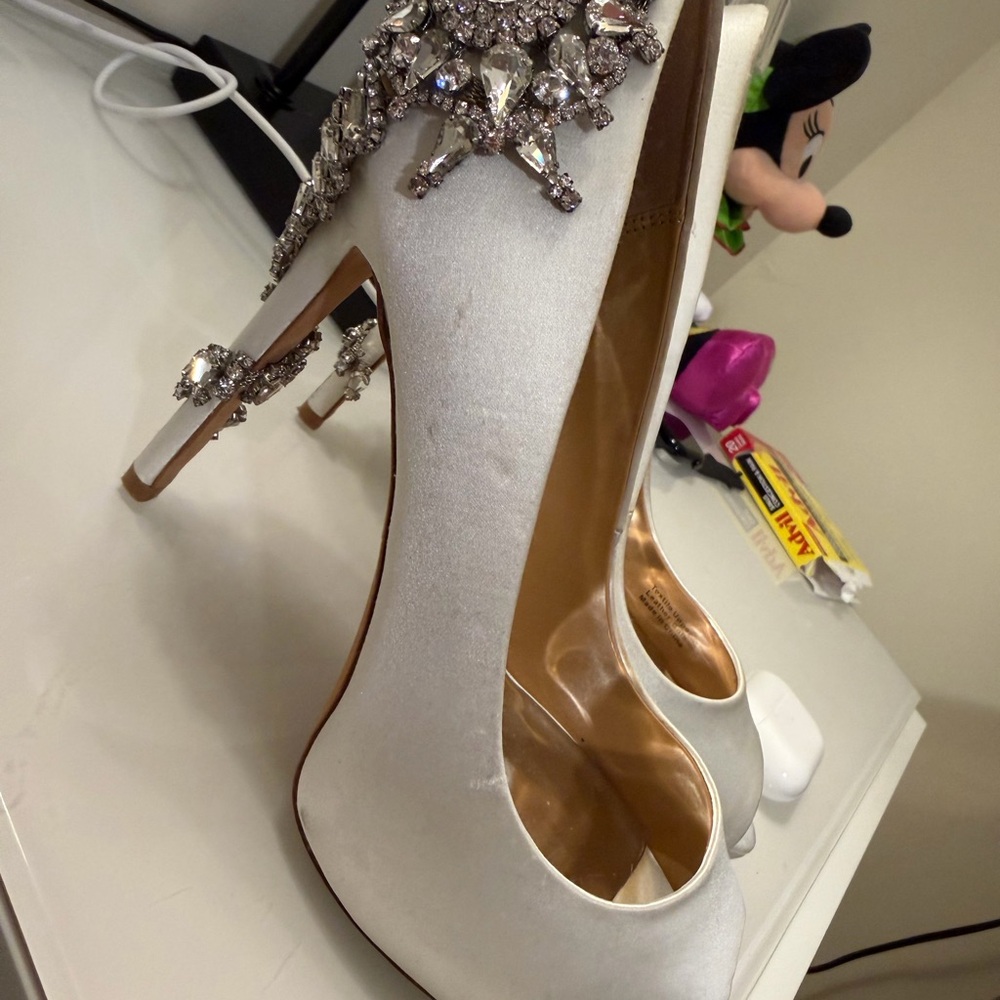 Badgley Mischka White Crystal Embellished Heels